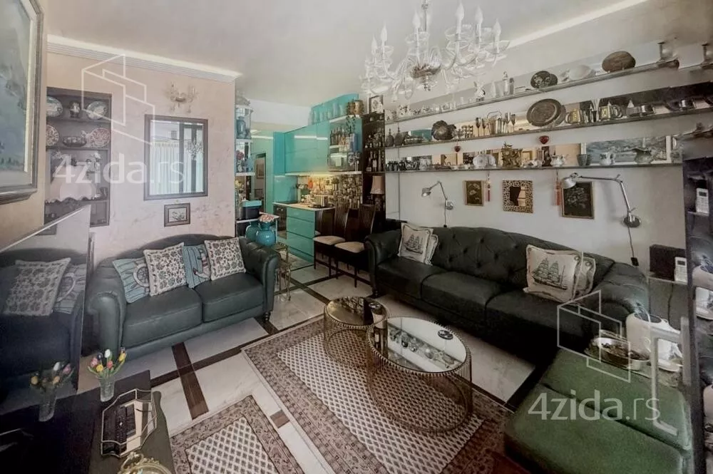 Troiposoban stan | 4zida