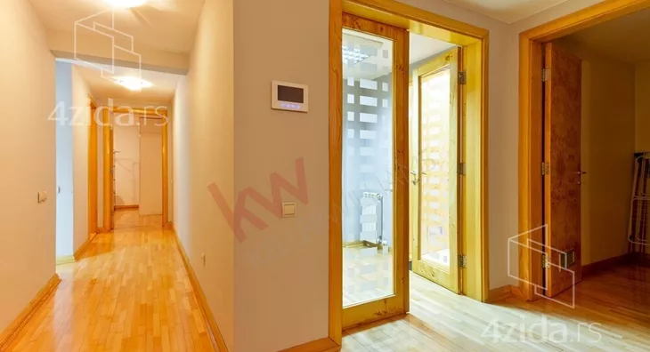 4-etažna kuća | 4zida