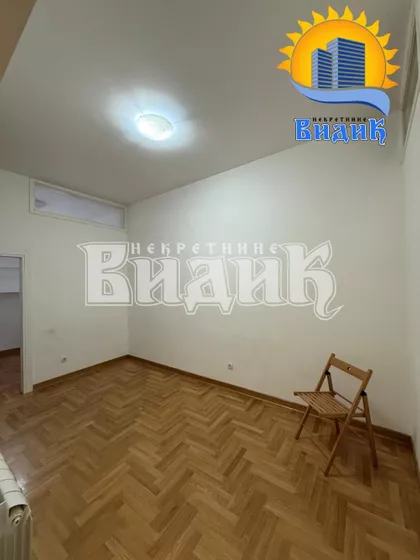 Paunova | 4zida.rs