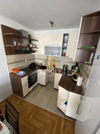 Bulevar Patrijarha Pavla (Somborski Bulevar) | 4zida.rs
