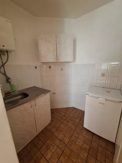 Trg Kosturnica | 4zida.rs