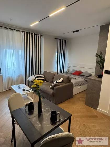 Uzun Mirkova | 4zida.rs