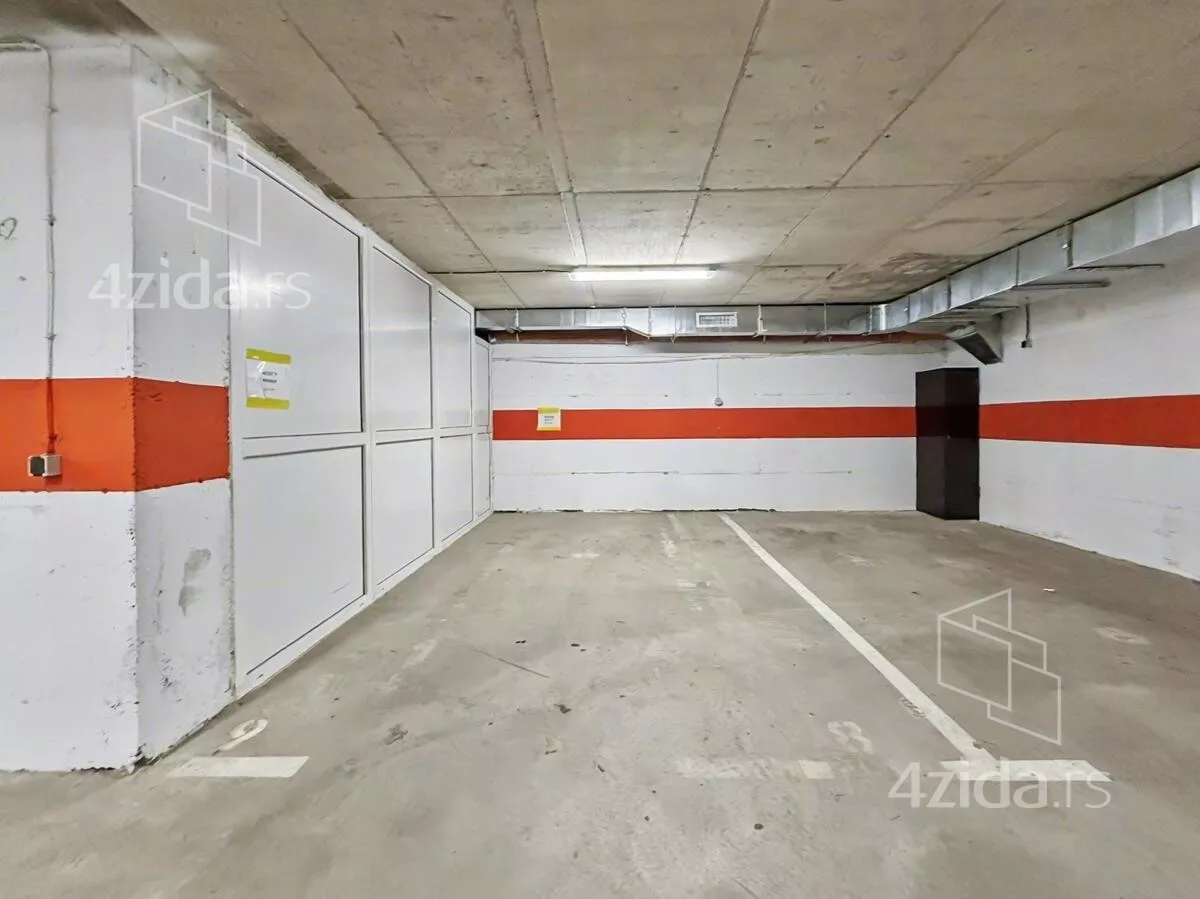 Garaža/Parking | 4zida