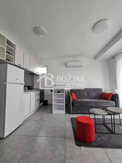 Lesnina | 4zida.rs