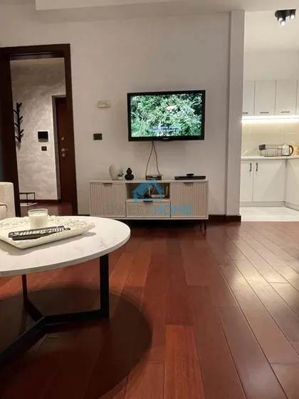 Jovana ĆirIlova | 4zida.rs