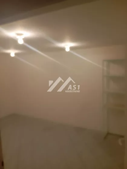 Jovana Subotića | 4zida.rs