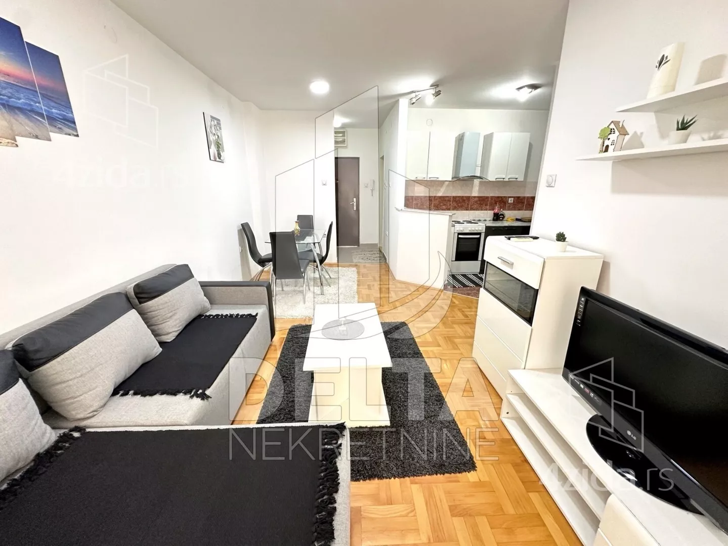 Jednoiposoban stan | 4zida