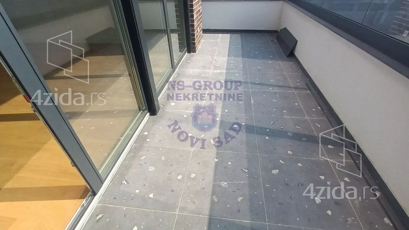 Petosoban stan | 4zida