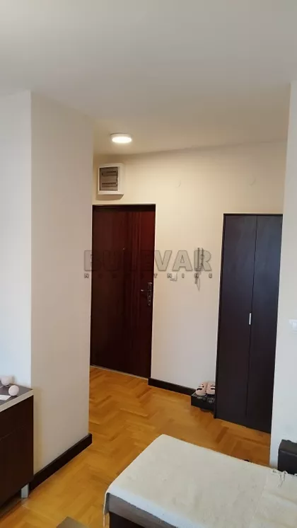 9. brigade | 4zida.rs