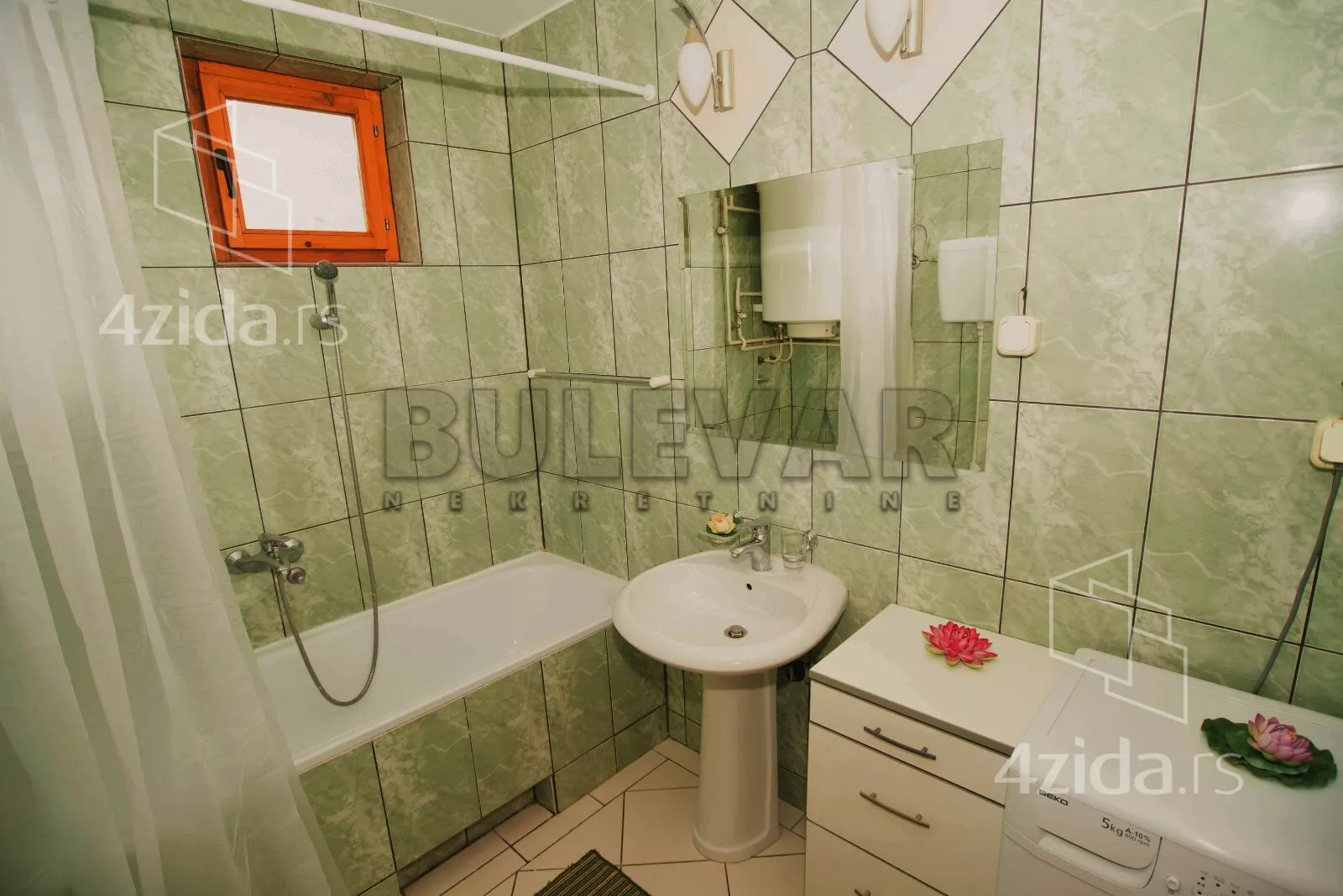 3-etažna kuća | 4zida