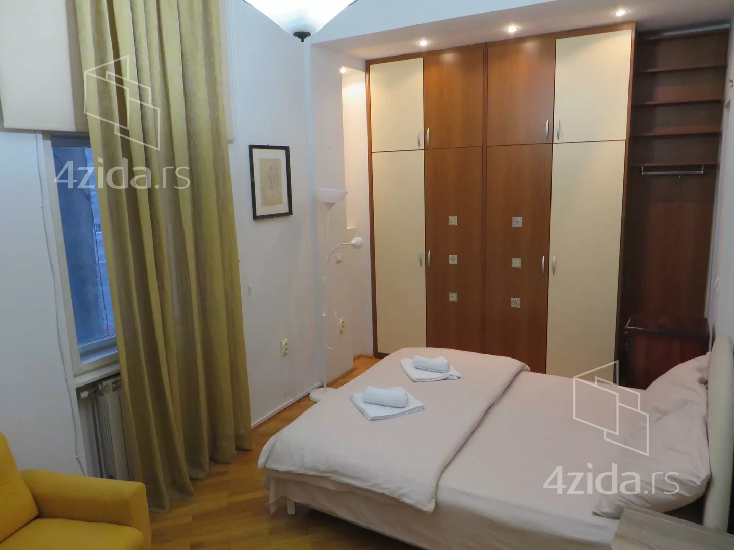 Petosoban stan | 4zida