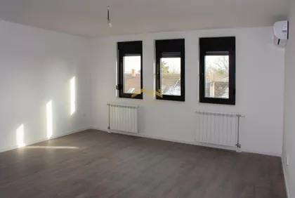 Bulevar Patrijarha Pavla (Somborski Bulevar) | 4zida.rs