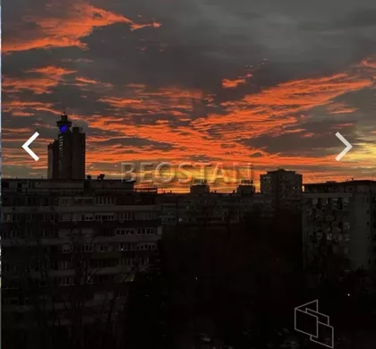Pariske Komune | 4zida.rs