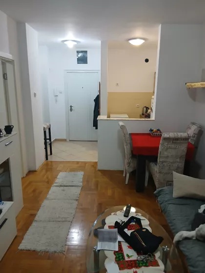 Bulevar Cara Lazara | 4zida.rs