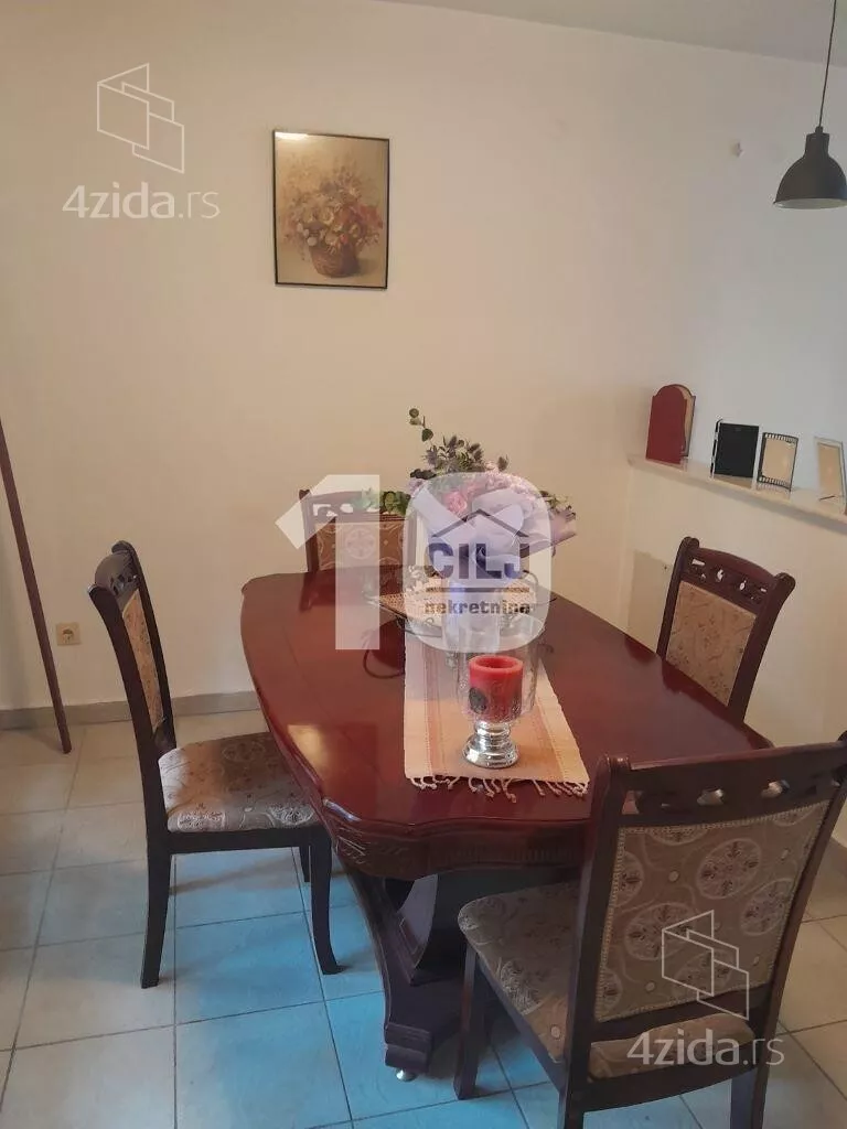4-etažna kuća | 4zida