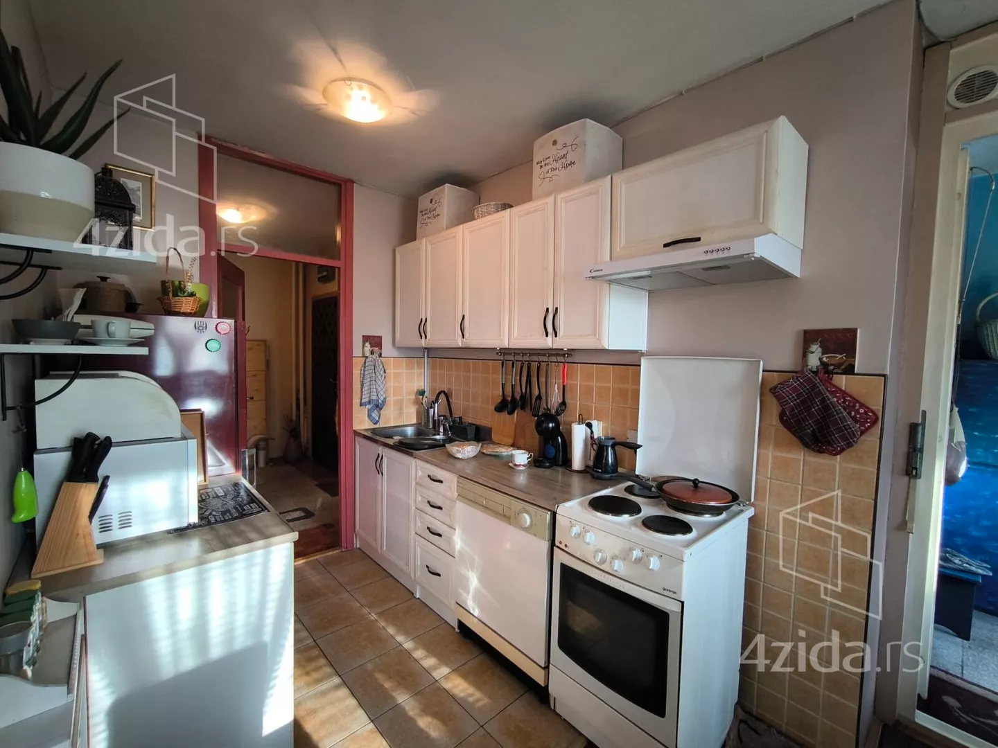 Dvoiposoban stan | 4zida