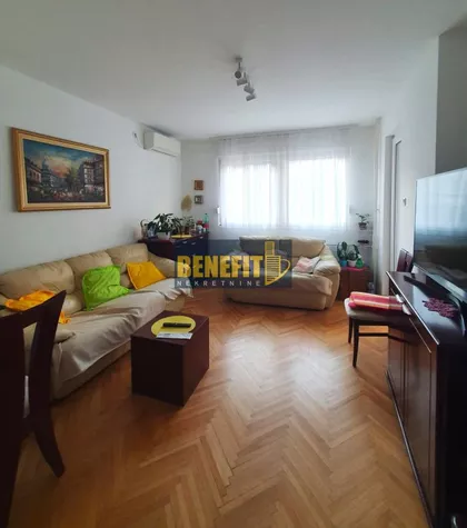 Krunski Venac | 4zida.rs