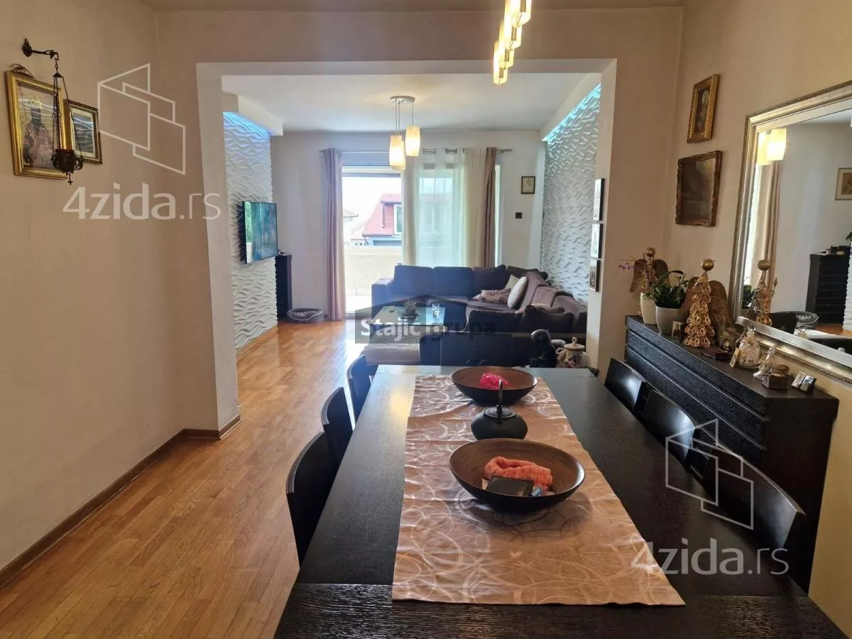 Kuća | 4zida