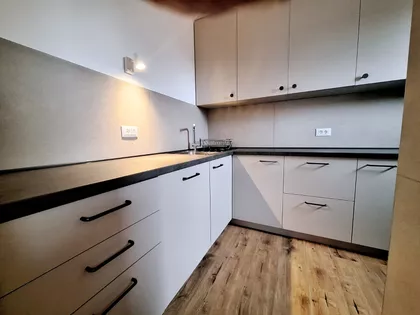 Koste Jovanovića bb | 4zida.rs