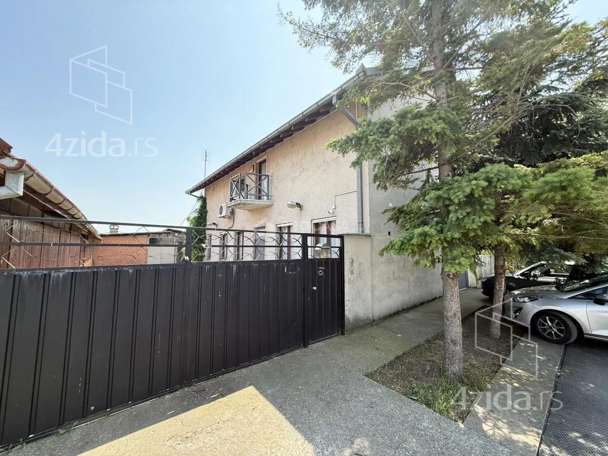 Kuća | 4zida