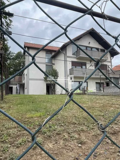 Starca Vujadina | 4zida.rs
