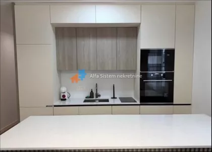 Autokomanda | 4zida.rs