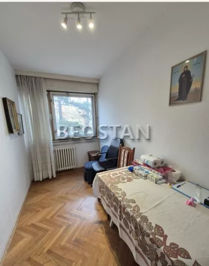 Dzona Kenedija | 4zida.rs