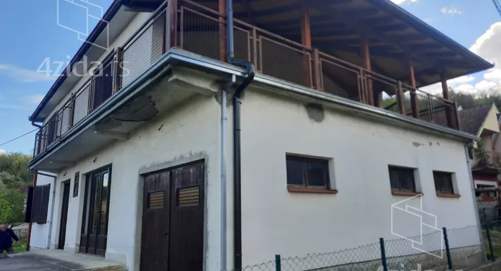 2-etažna kuća | 4zida