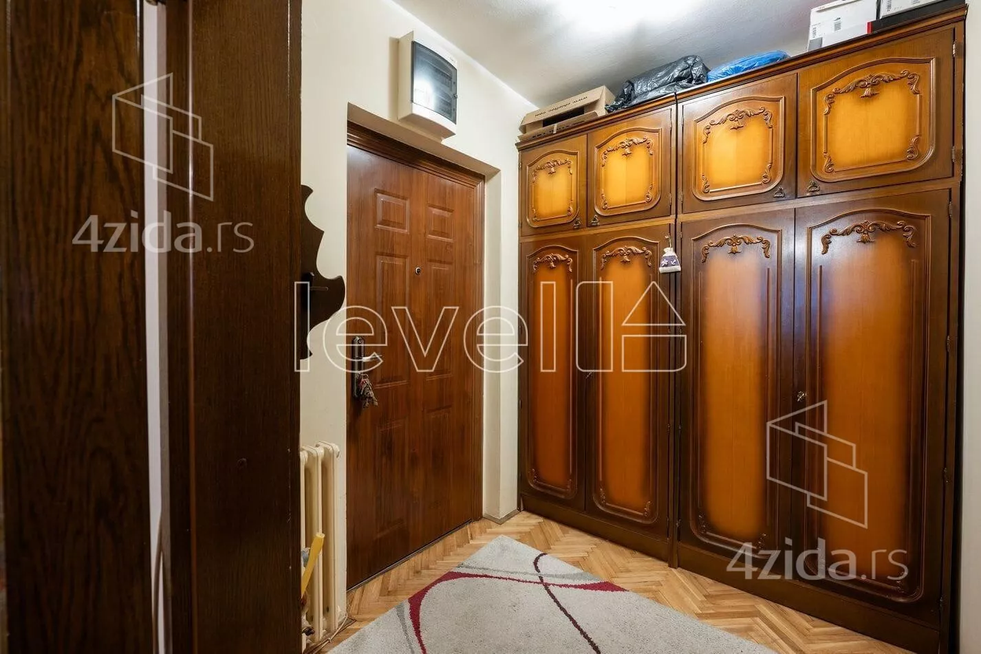 Četvorosoban stan | 4zida