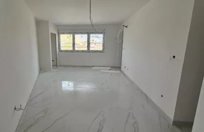 Karađorđeva | 4zida.rs