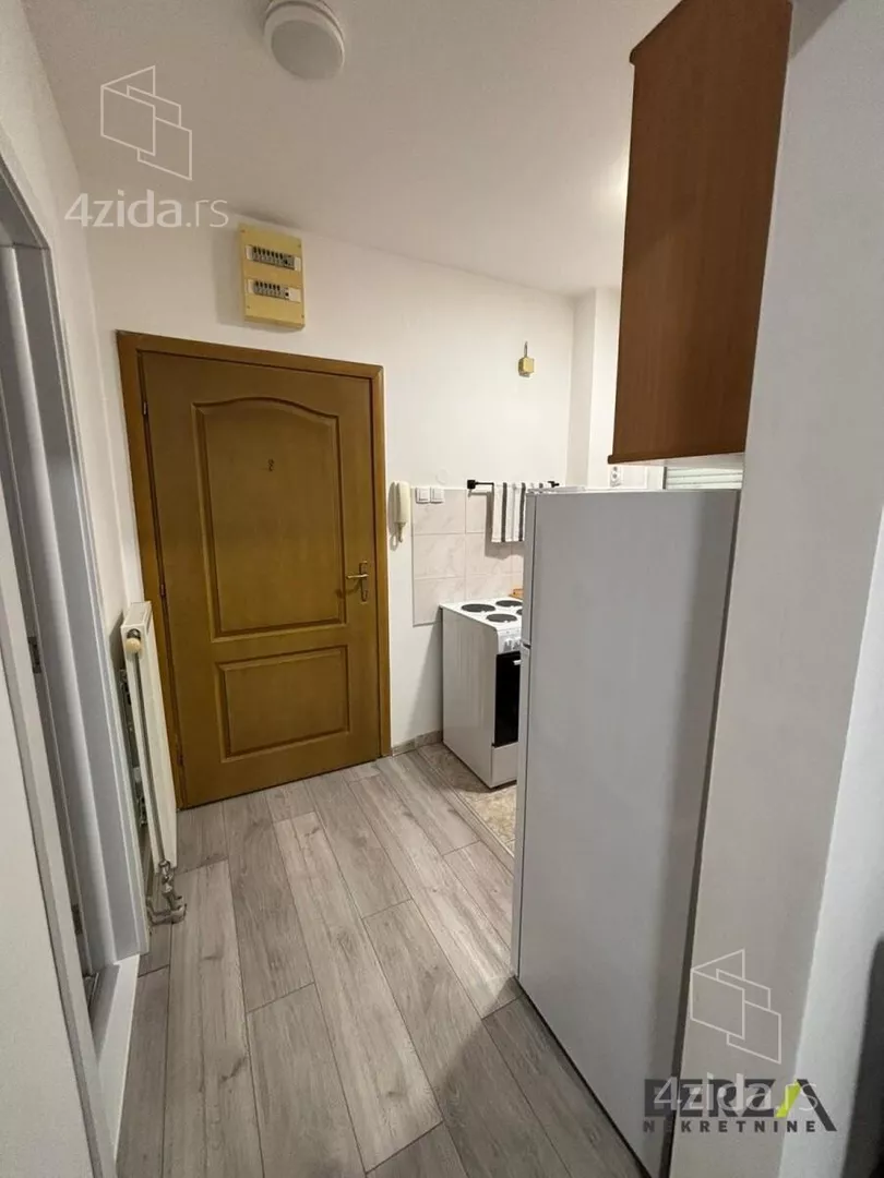 Garsonjera | 4zida