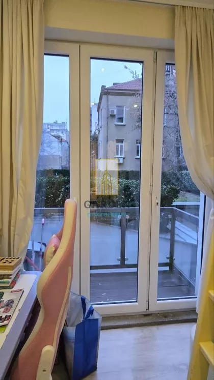 Makenzijeva | 4zida.rs