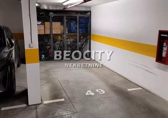 Garaža/Parking | 4zida