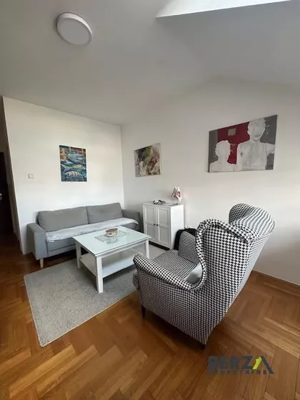 Bulevar Patrijarha Pavla (Somborski Bulevar) | 4zida.rs