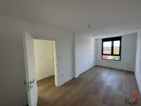 Šestosoban stan | 4zida