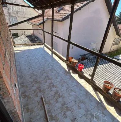 4-etažna kuća | 4zida