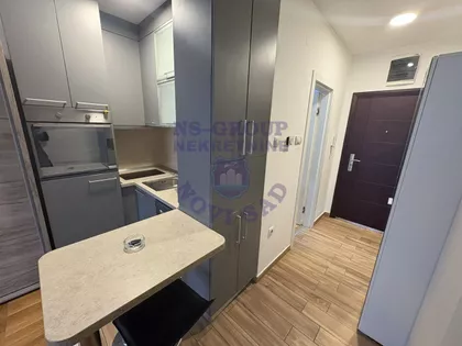 Cara Dušana | 4zida.rs