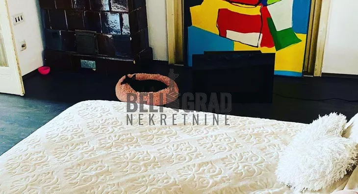 Šestosoban stan | 4zida