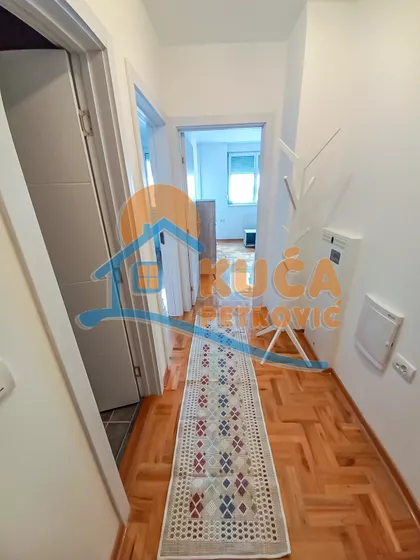 Zetska | 4zida.rs