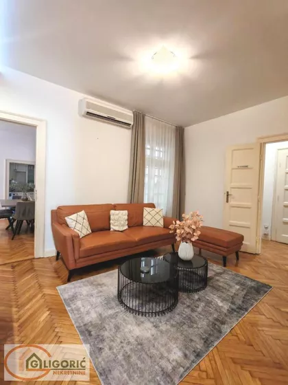 Strahinjića bana | 4zida.rs