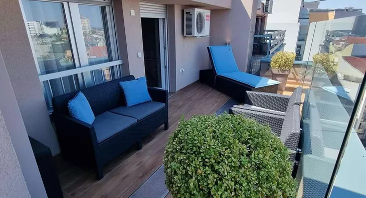 Četvoroiposoban stan | 4zida