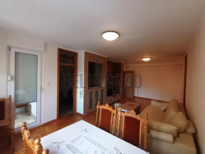 Ratka Mitrovića | 4zida.rs