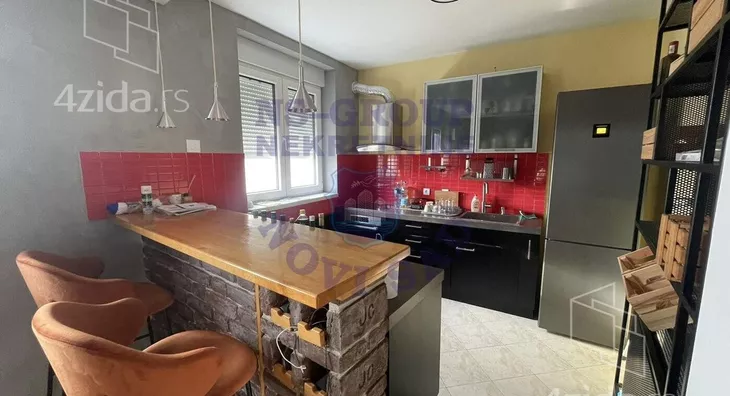 Petosoban stan | 4zida