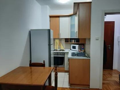 Banatić | 4zida.rs