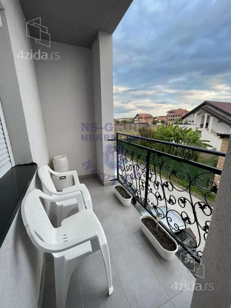 Troiposoban stan | 4zida