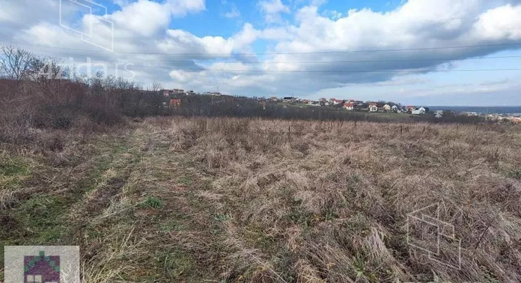 Plac | 4zida