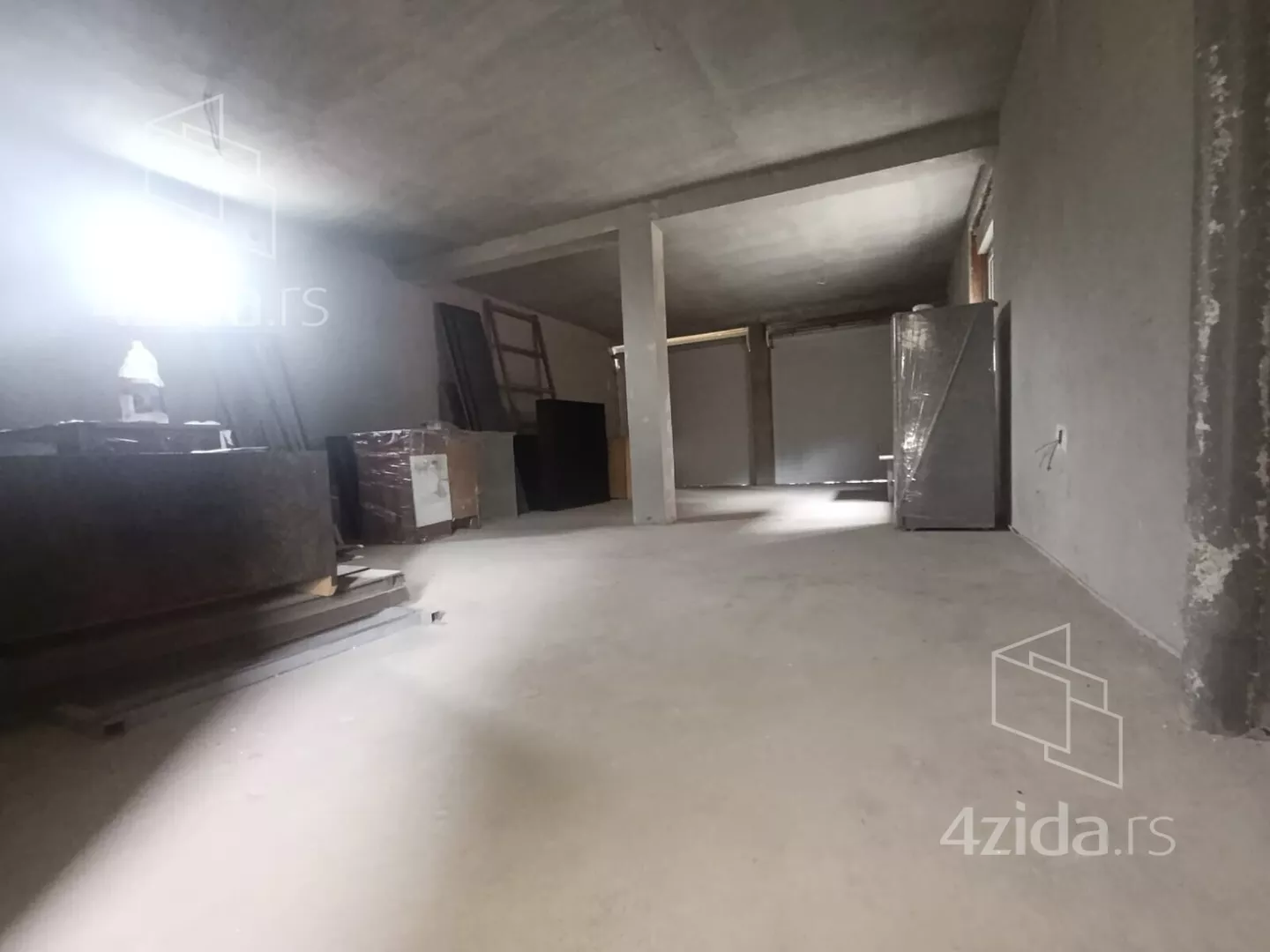Garaža | 4zida