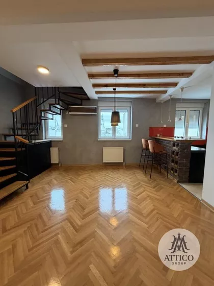 Stari Grad | 4zida.rs