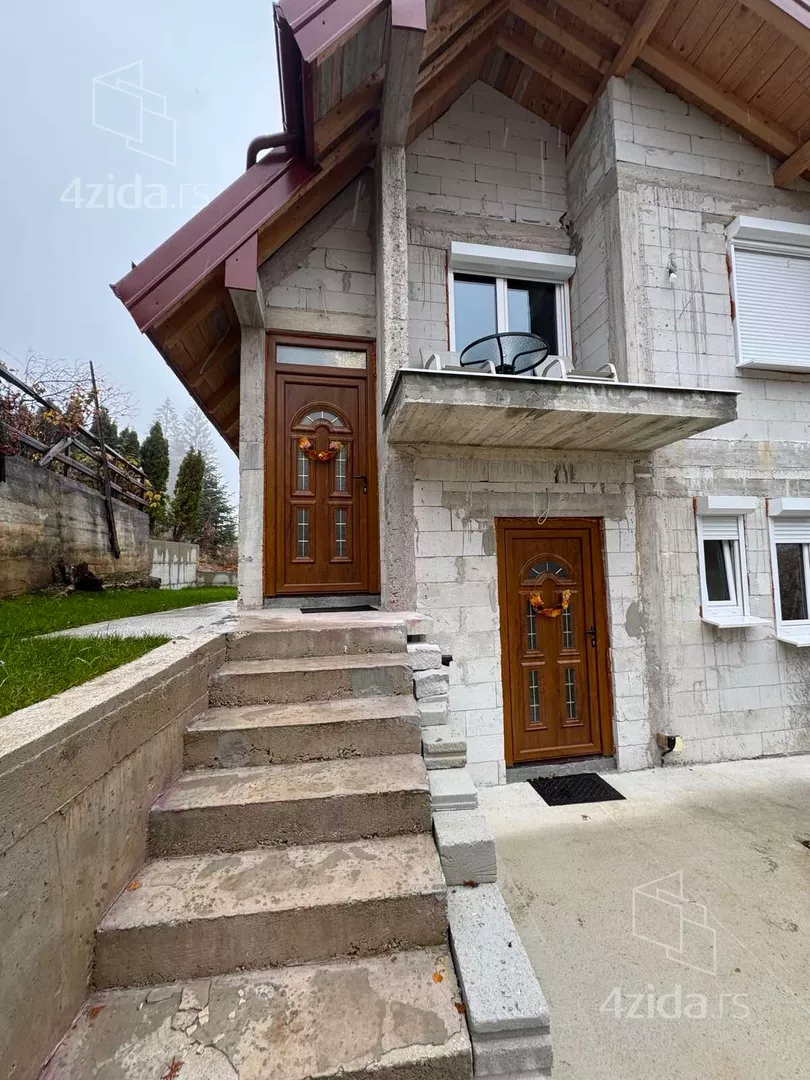 3-etažna kuća | 4zida