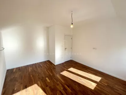 Teodora Hercla | 4zida.rs